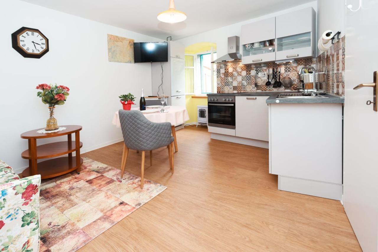 Apartmani Nad Voltun Kastav Eksteriør bilde