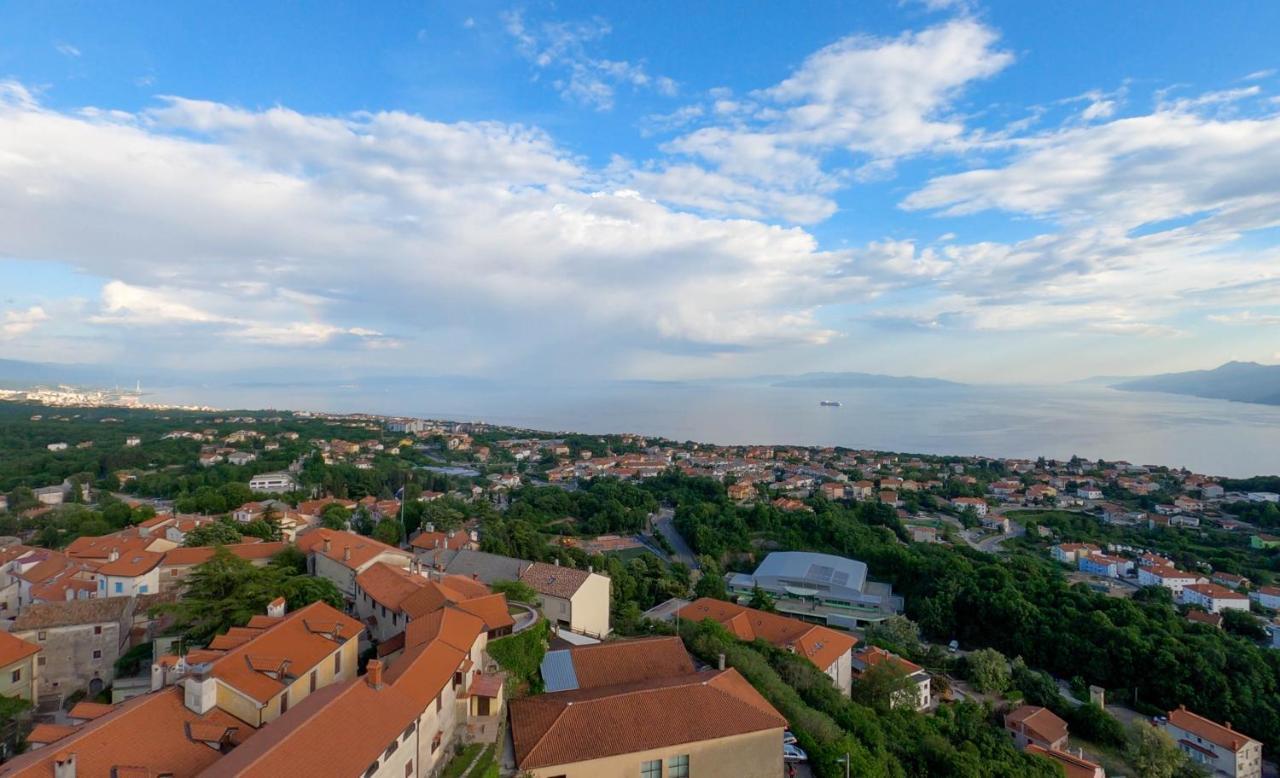 Apartmani Nad Voltun Kastav Eksteriør bilde